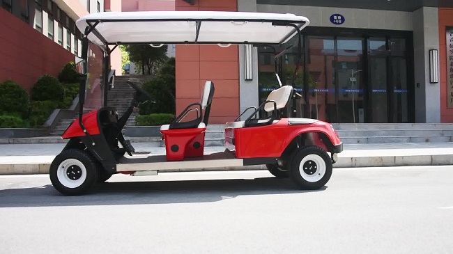 高尔夫球车：让运动更加便捷和舒适的理想交通方式      